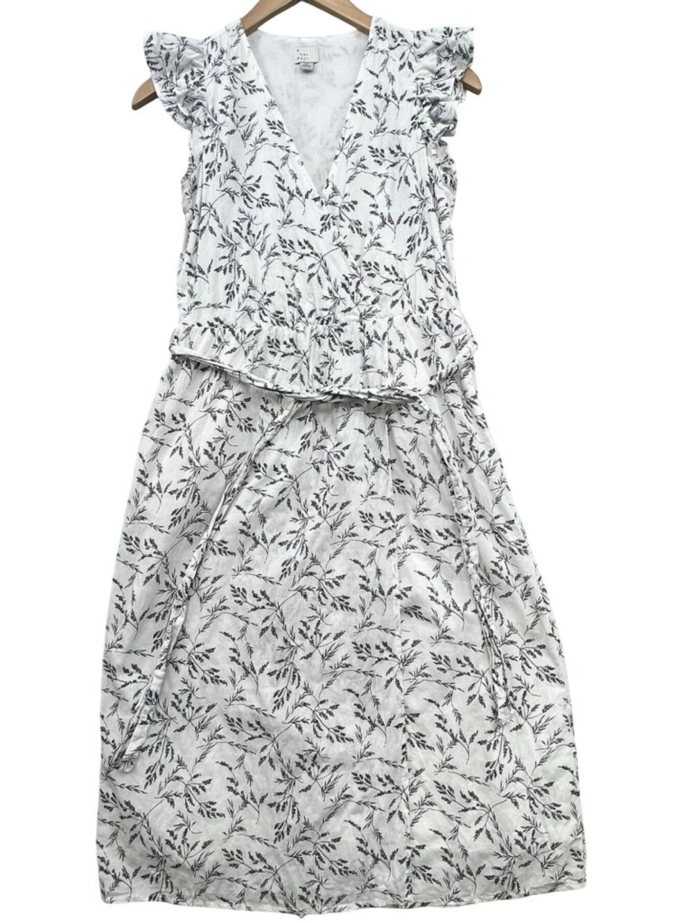 Women's Summer Tie Waist Dress Flutter Sleeve Size XS White Black Floral